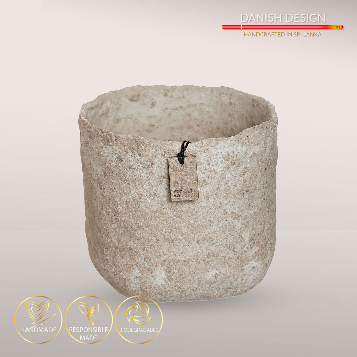 Kvadratisk og håndlavet Clay potteskjuler - Nordic Taupe