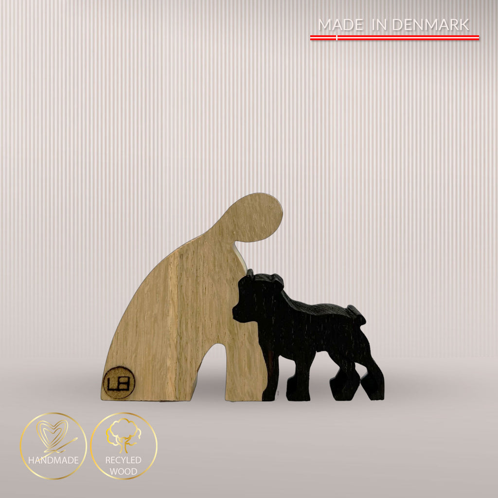 Harmony Faithful Dog – Engelsk Bulldog træfigur | No. 35