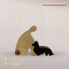 Harmony Faithful Dog – Gravhund træfigur | No. 36