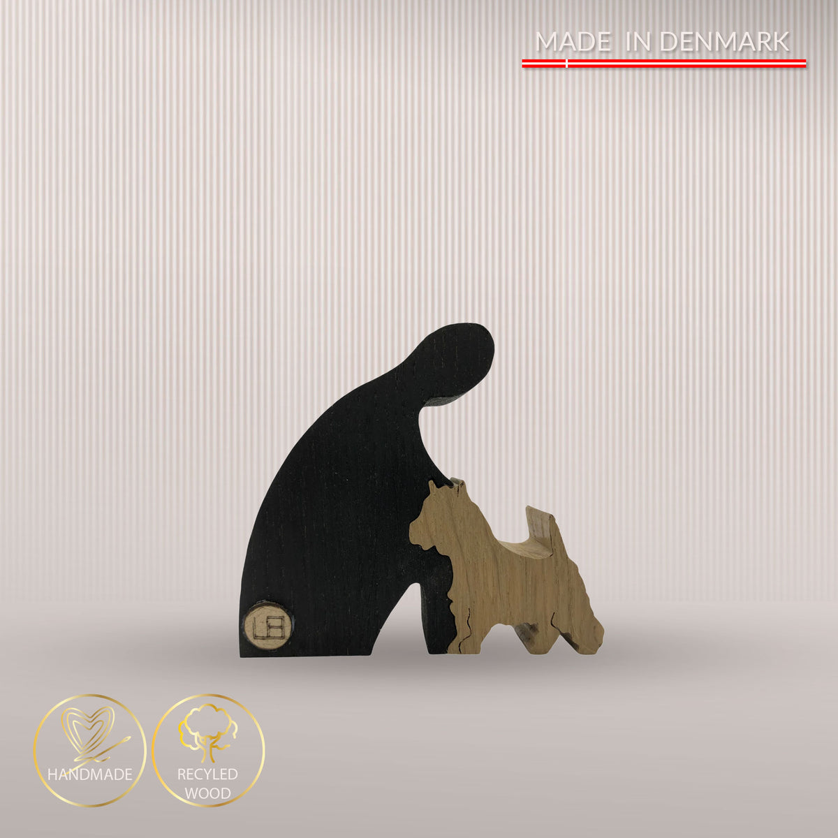 Harmony Faithful Dog – Terrier træfigur | No. 62