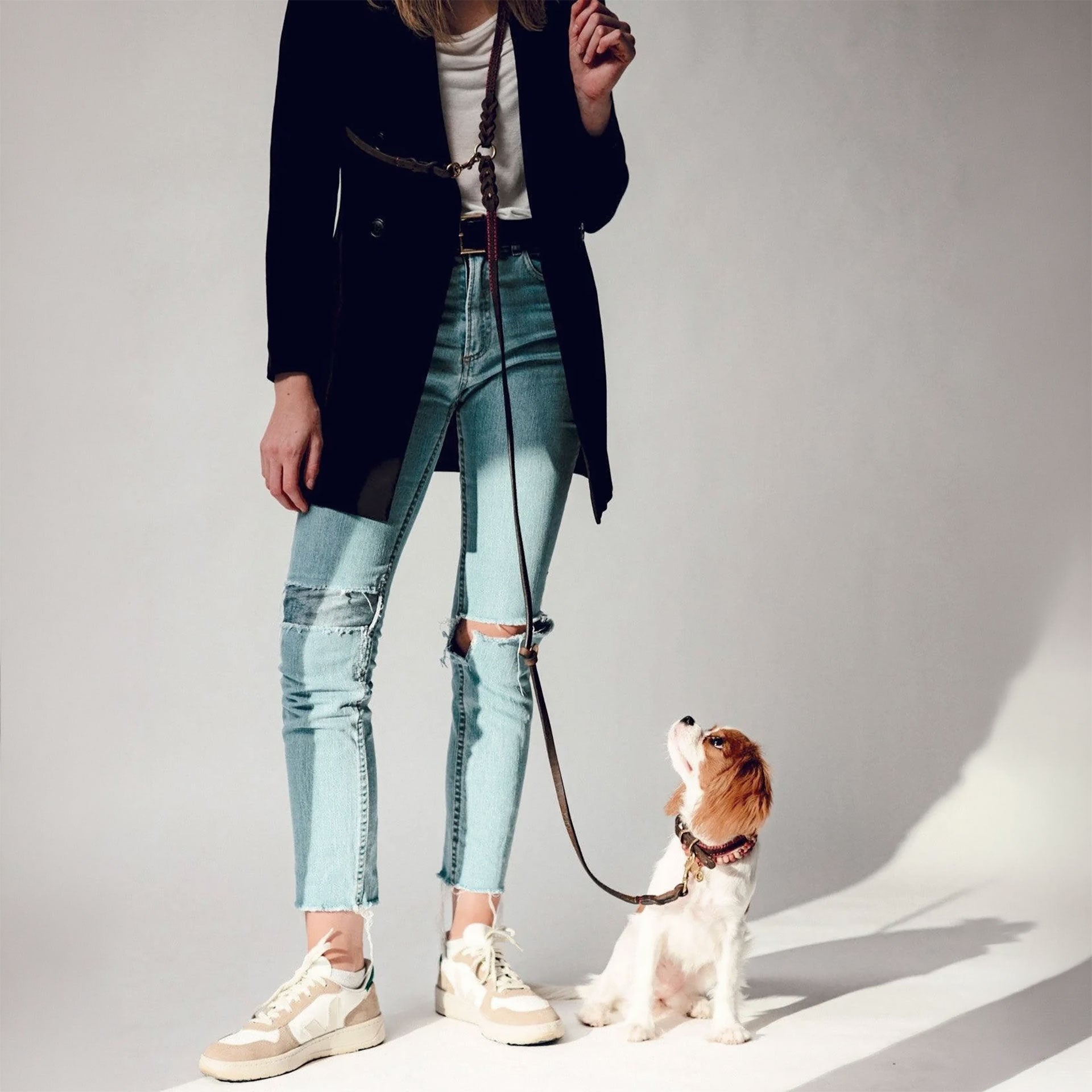 Lumas håndfri og justerbar hundesnor i ægte læder - Midnight Black